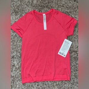 NWT lululemon swiftly tech